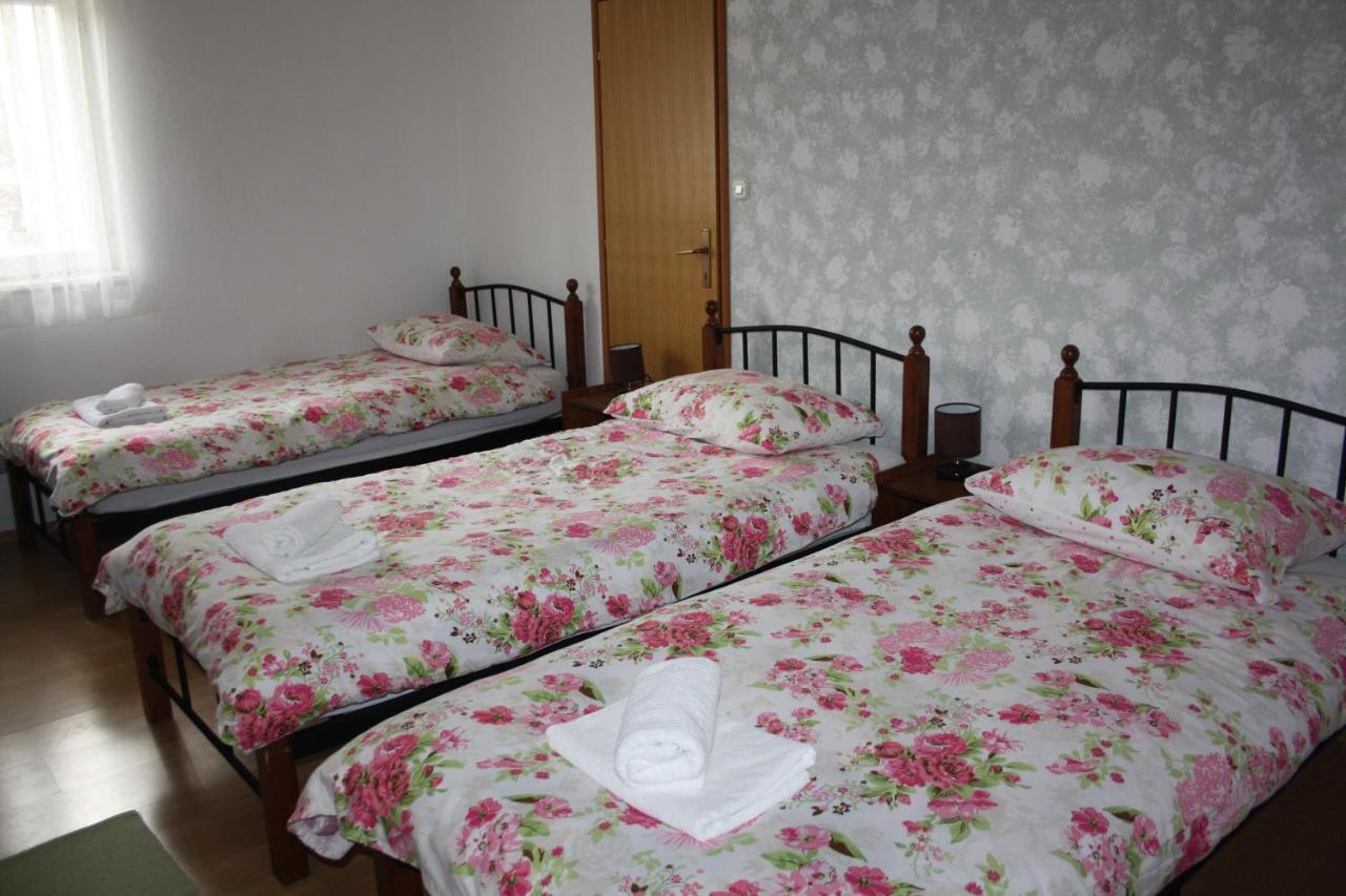 Country House Peace Drinovci ภายนอก รูปภาพ